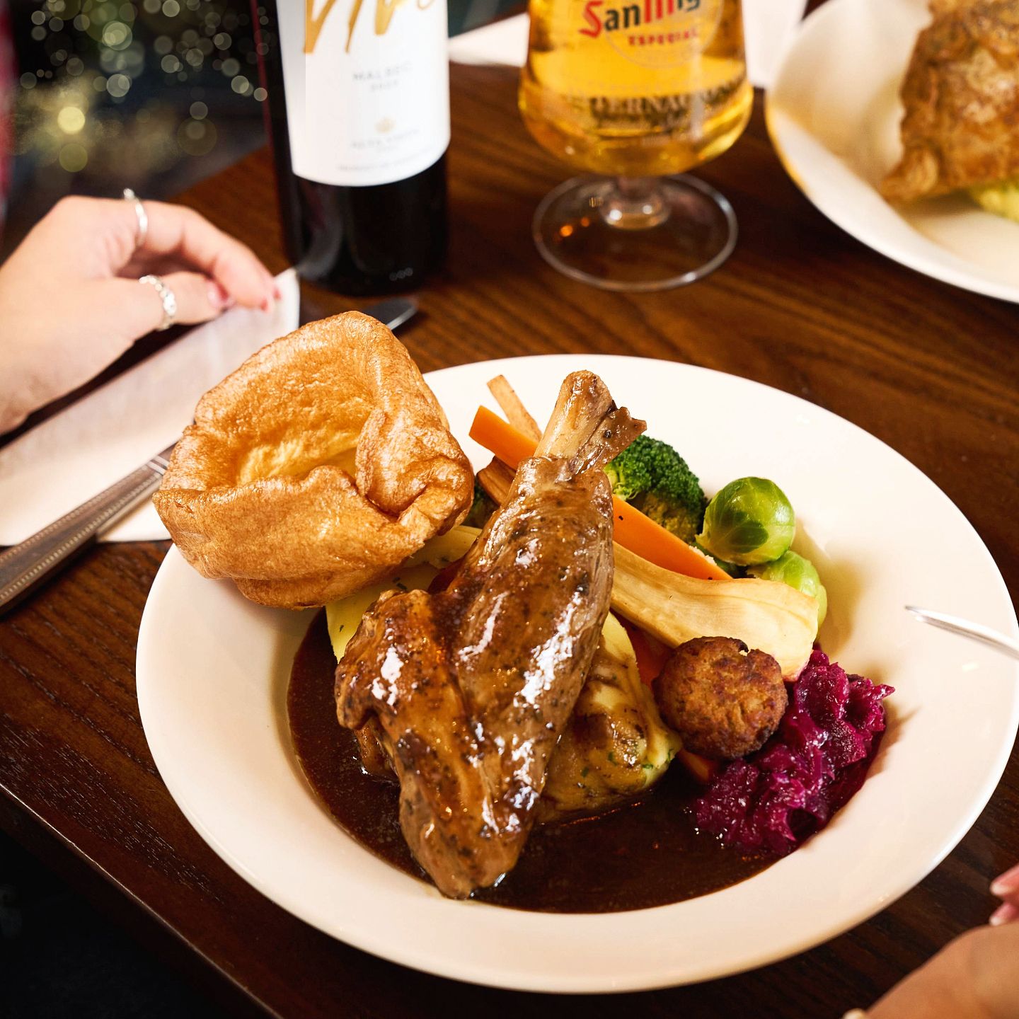 Christmas Day 2025 Lunch, Dinner & Dining at The Fox & Hounds Hotel Cardiff in Whitchurch